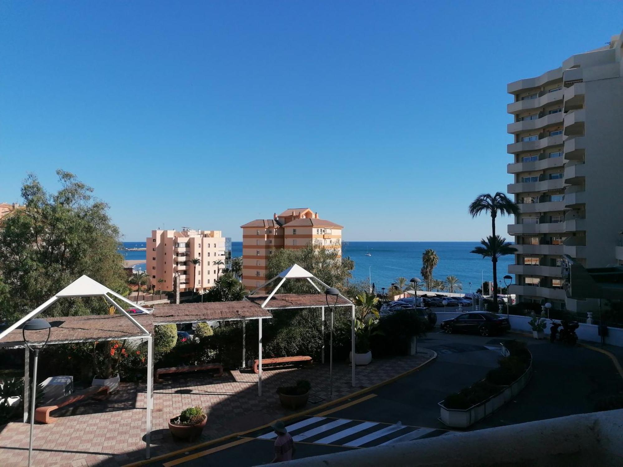 Estudio Terraza Vista Mar Parking Gratuito Piscinas Бенальмадена Экстерьер фото